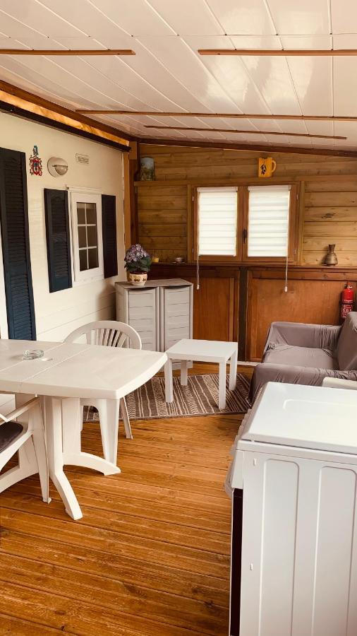 Petite Maison Dans La Prairie Cabanac-et-Villagrains Luaran gambar